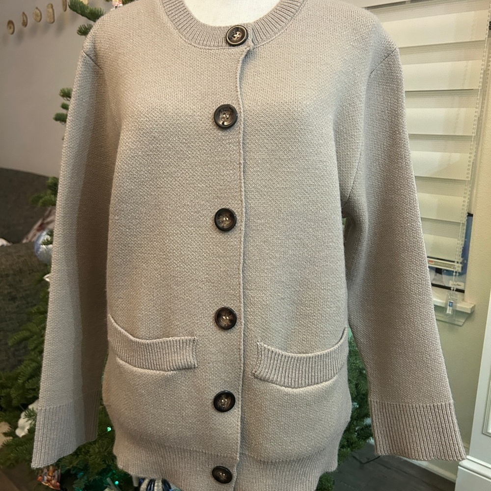 AMORA Ultra-soft Cardigan Tan Size M-Lg Women’s
